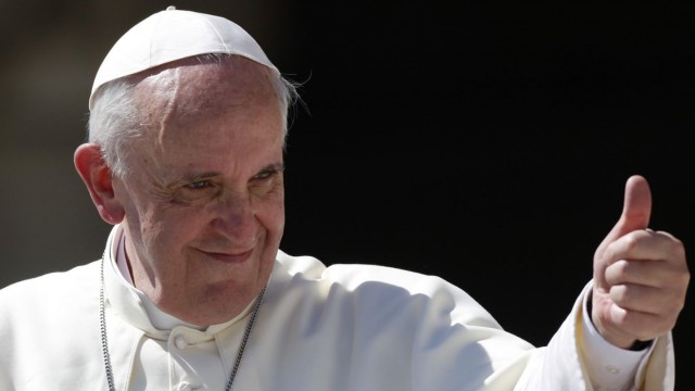 Папа Римский призывает вас отказаться от видеоигр