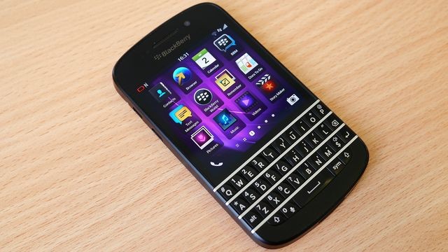 Сотрудники Sony начали использовать смартфоны производства BlackBerry