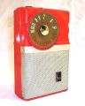 Красное карманное радио Sony TR-63