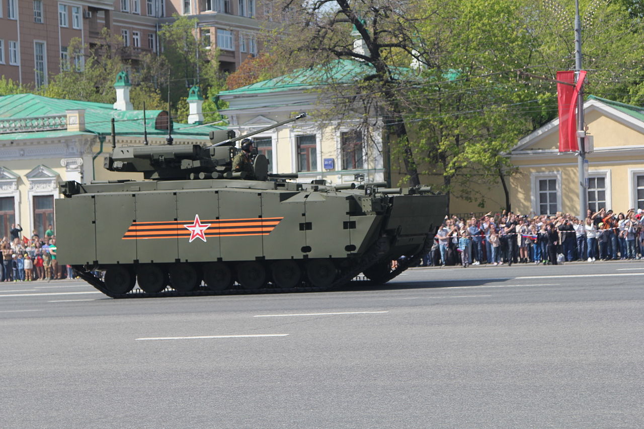 Новые российские БМП идут в комплекте с геймпадом