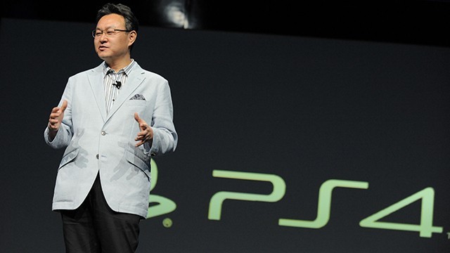 Sony не может объяснить популярность PlayStation 4 
