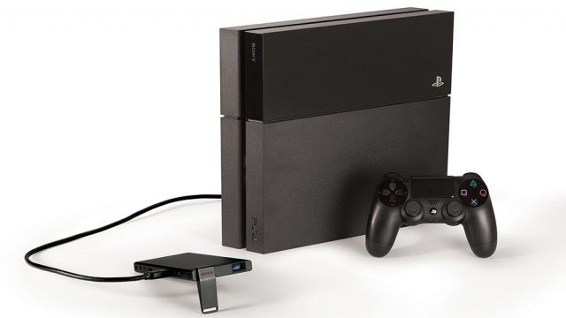 [UPDATE] Sony представила компактный проектор для PS4