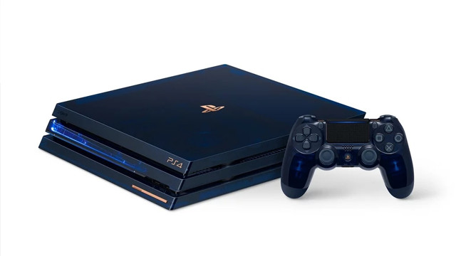 Sony выпустит потрясающую прозрачную PlayStation 4 Pro