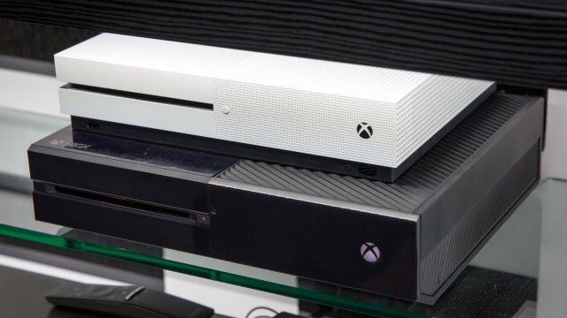Xbox One S поступит в продажу в начале августа